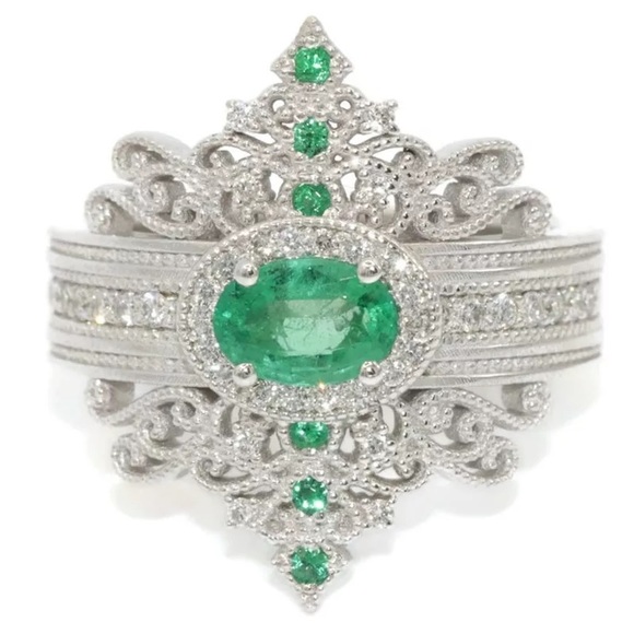 New Women’s 925 Silver Emerald Ring - Picture 5 of 6